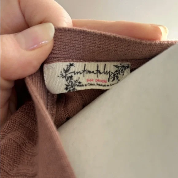 Free People Mauve Ribbed Button-Up Crop Top - Picture 2 of 5